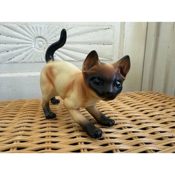 Vintage MCM Lefton Siamese Cat figurine Pouncing Playful - Picture 1 of 11